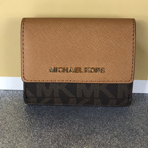 Michael Kors Jet Set Brown Card Case Key Holder - Picture 2 of 4